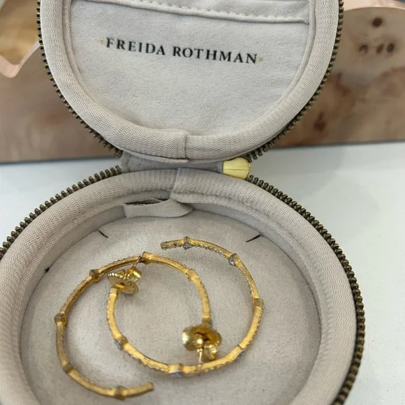 Freida Rothman pave arrow hoop earrings size medium - Picture 7 of 8